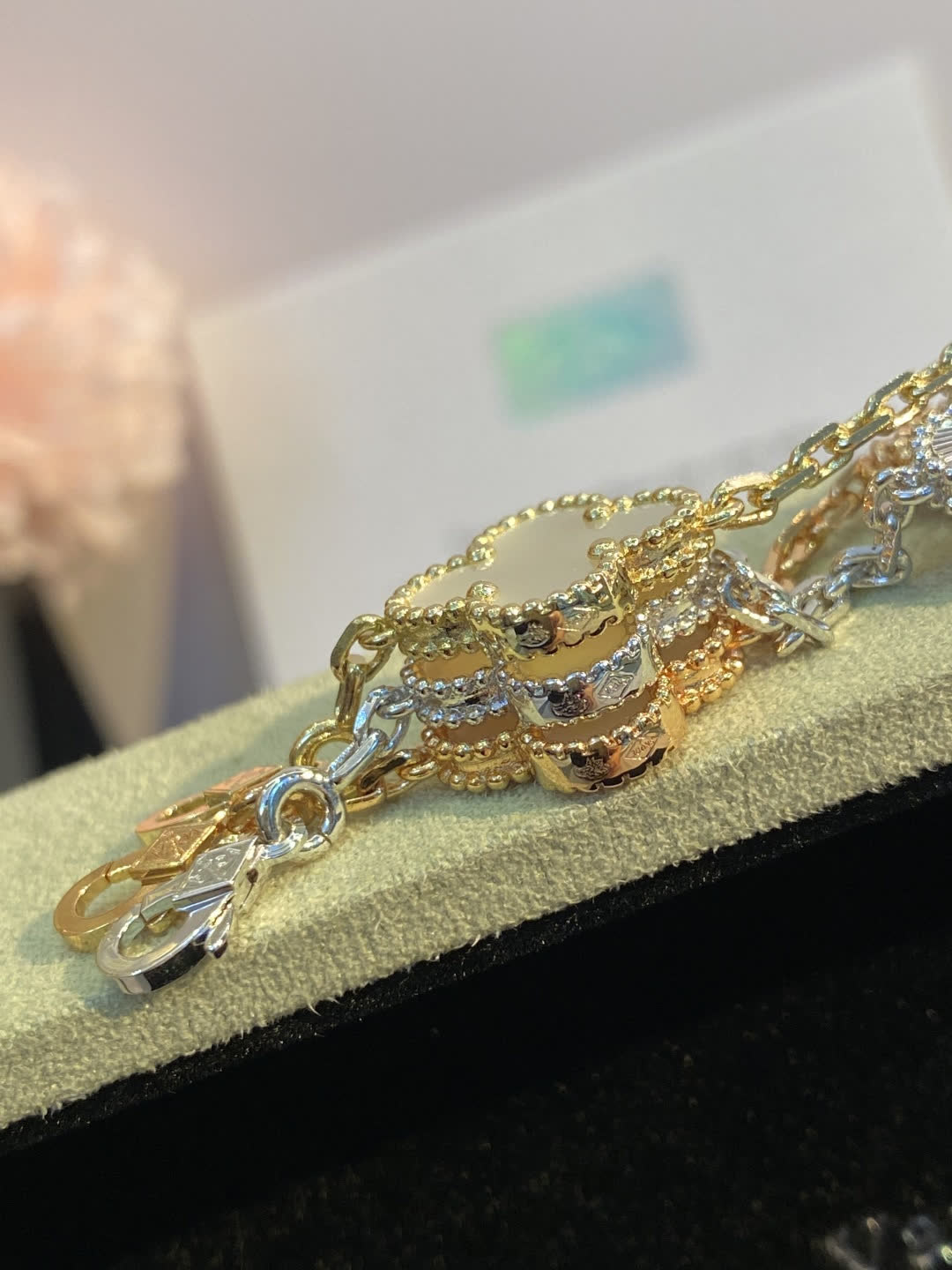 Van Cleef & Arpels Alhambra Bracelet